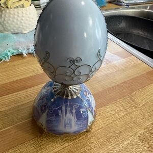M33 Elegant Disney Musical Egg